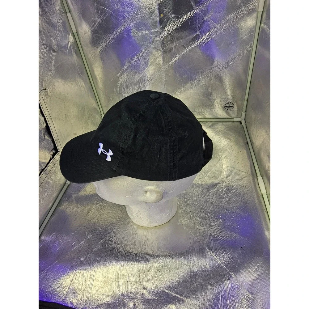 Under Armour Womens Adjustable Baseball Cap Hat Black White Logo OSFA Strapback